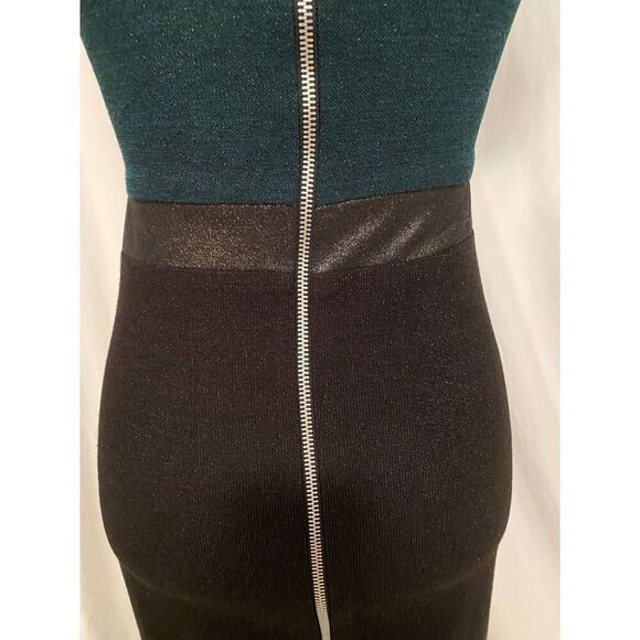 NWT M by MAIOCCI Sheath Dress Exposed Zipped Metallic Silver Sheen S - Picture 4 of 9